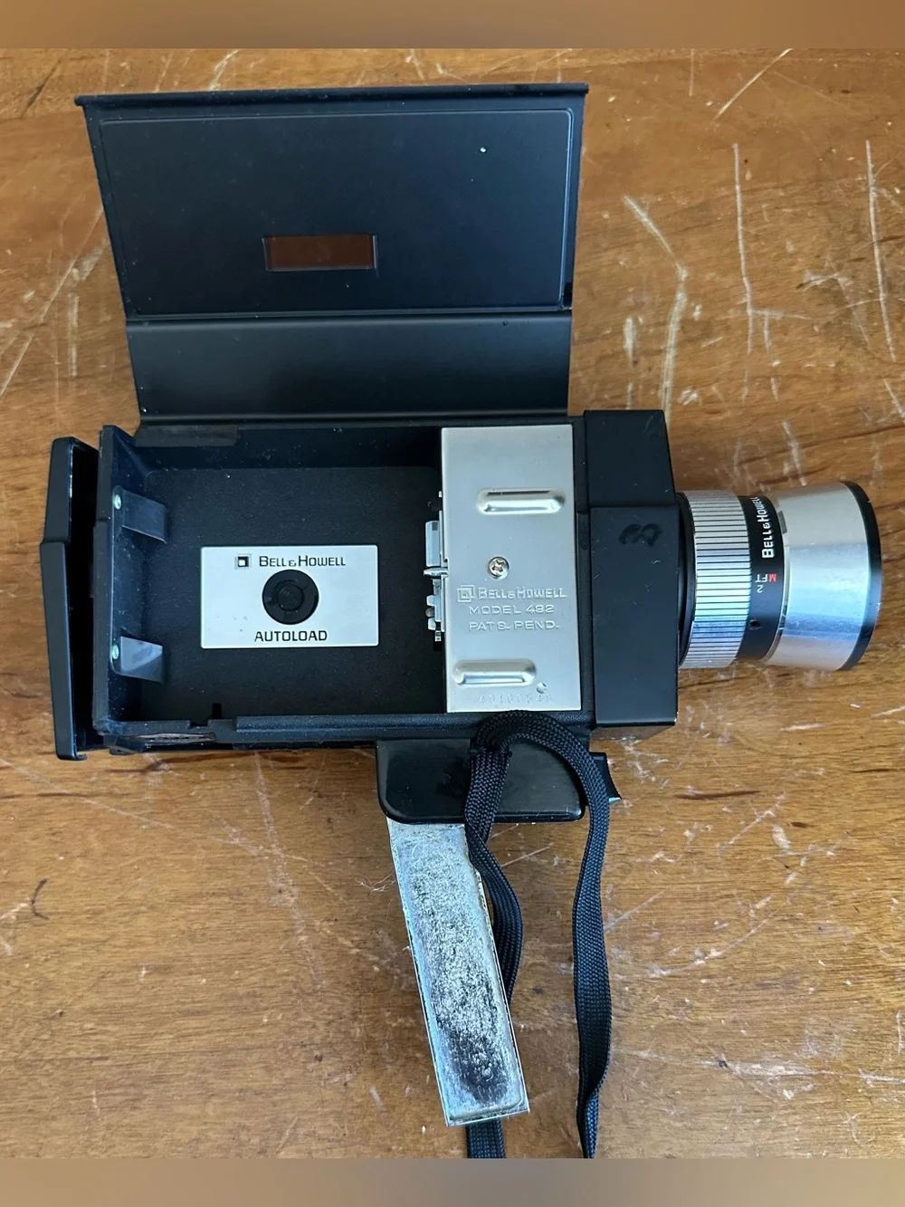 Vintage Bell & Howell Model 492 Focus-Matic Autoload Super 8mm Film Movie Camera